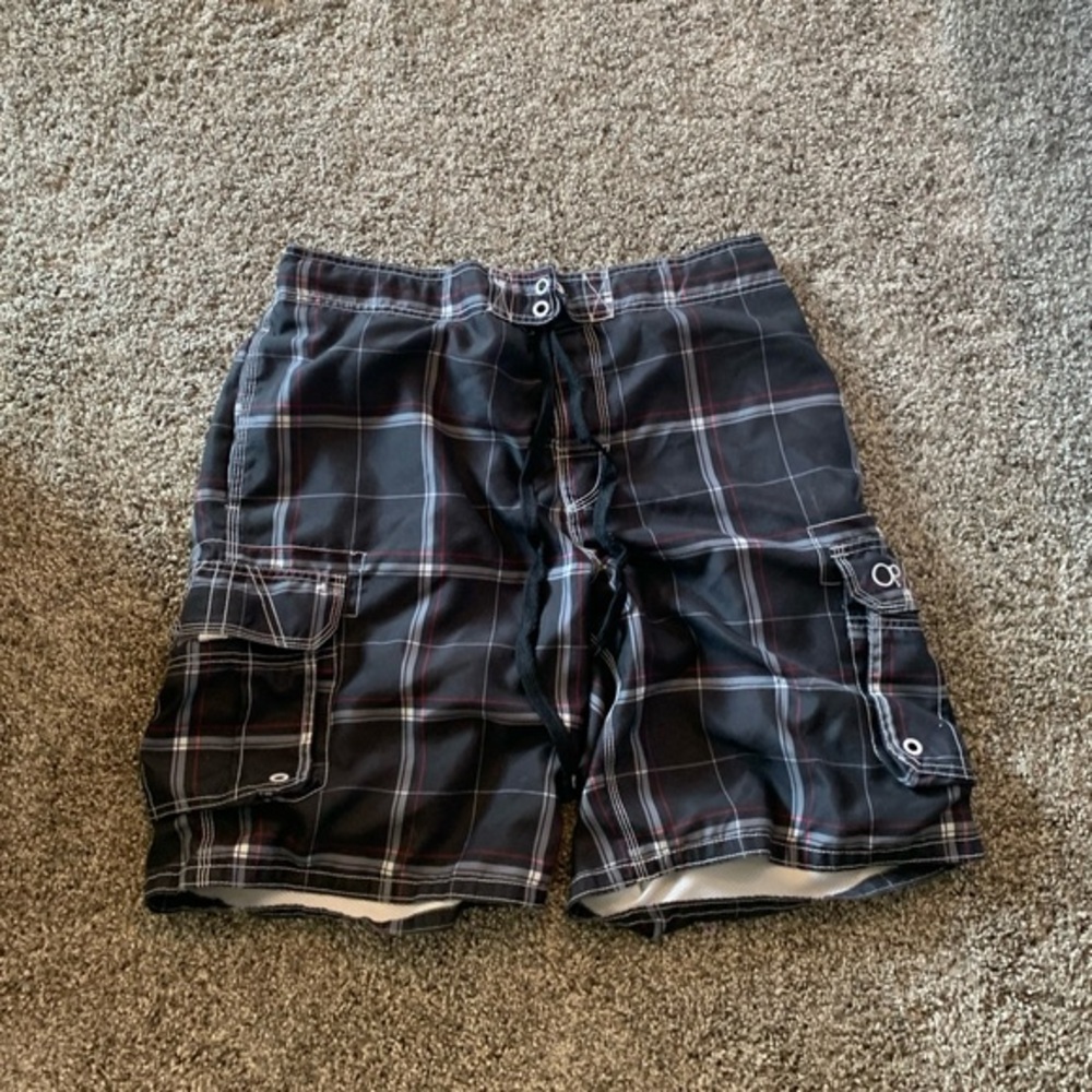 Men’s swim trunks